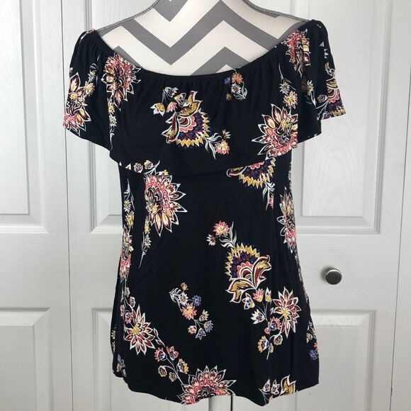 Old Navy Black Floral Off Shoulder Top Size Medium - Picture 2 of 8